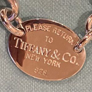 TIFFANYS  - RETURN TO TIFFANYS OVAL CHOKER - STERLING - EXCELLENT CONDIT…